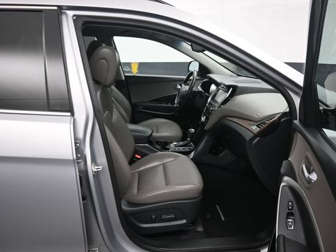 Used 2018 Hyundai Santa Fe AWD w/ SE Ultimate Tech Package 03 image 61