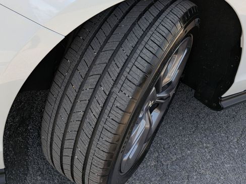 Certified 2023 Honda Accord EX image 2