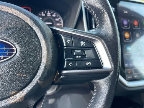 Used 2023 Subaru Ascent Premium w/ Convenience Package image 16