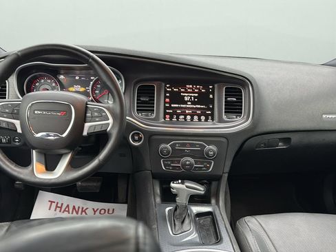 Used 2015 Dodge Charger SXT w/ Plus Group image 21