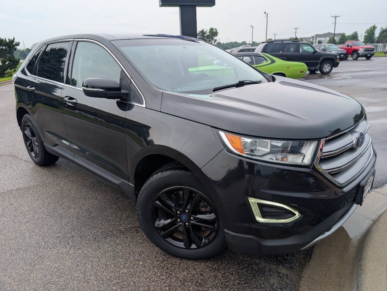Used 2015 Ford Edge SEL w/ Equipment Group 201A AWD/4WD image 3