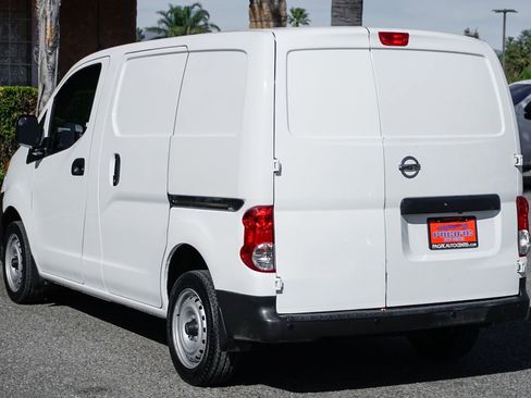 Used 2019 Nissan NV200 S w/ Cruise Control Package image 5