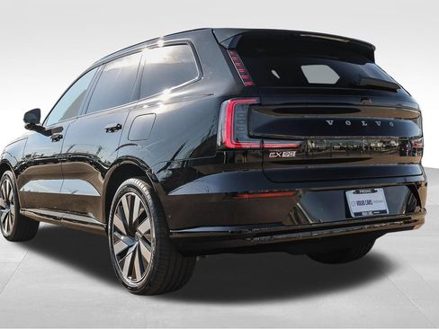 New 2026 Volvo EX90 Plus RWD image 7