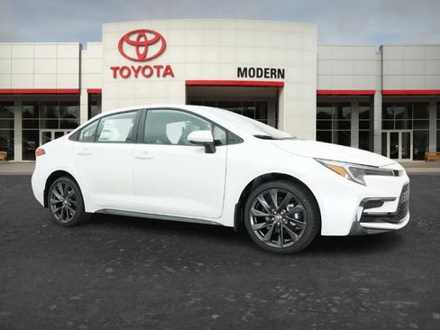 New 2026 Toyota Corolla SE FWD image 10