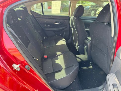Used 2022 Nissan Sentra SV w/ All-Weather Package FWD image 12