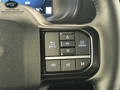 Certified 2025 Ford F150 Platinum w/ Equipment Group 702A High AWD/4WD image 31