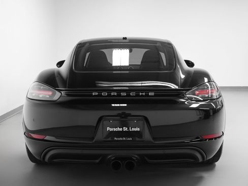 Certified 2022 Porsche 718 Cayman RWD image 11