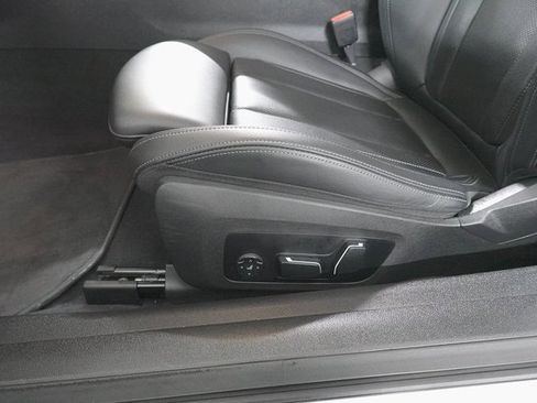 Used 2024 BMW 430i xDrive Coupe image 9