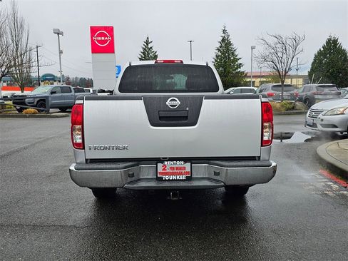 Used 2012 Nissan Frontier S w/ S Preferred Pkg image 6