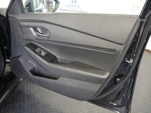 Used 2024 Honda Accord Touring image 5