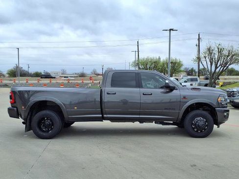 Used 2022 RAM 3500 Laramie image 2