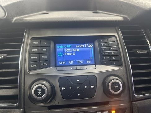 Used 2014 Ford Taurus Police Interceptor AWD image 20
