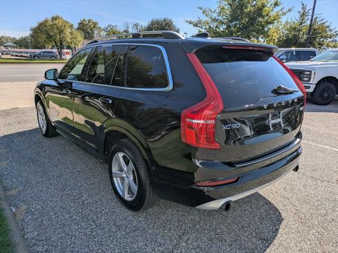 Used 2018 Volvo XC90 T5 Momentum w/ Convenience Package AWD/4WD image 6