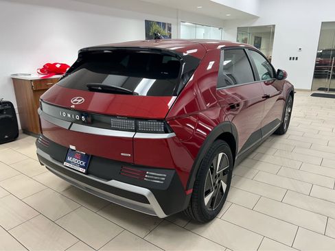 New 2026 Hyundai Ioniq 5 SEL image 8