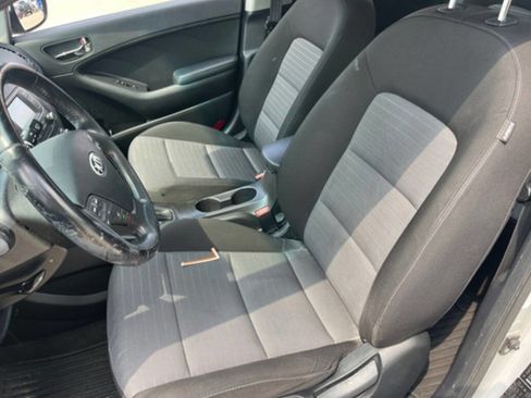 Used 2014 Kia Forte EX image 27