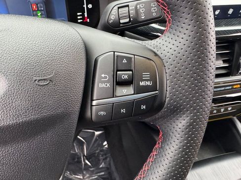 Certified 2024 Ford Escape ST-Line w/ Tech Pack #1 image 23