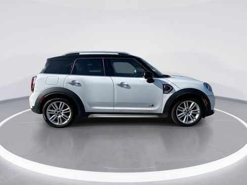 Used 2019 MINI Cooper Countryman S image 9