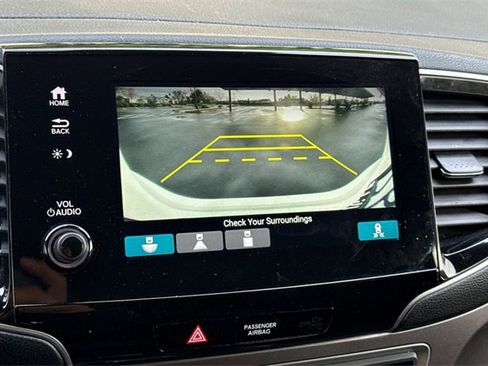 Used 2022 Honda Pilot Sport image 25