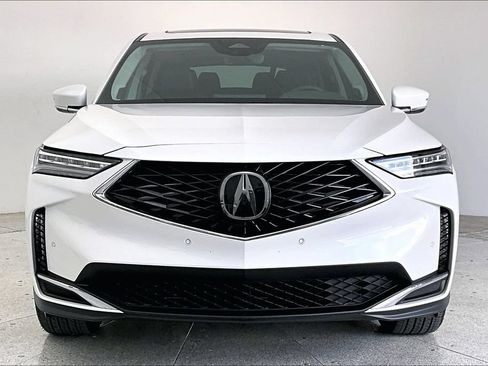 Certified 2026 Acura MDX FWD w/ Technology Package image 3