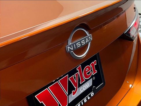 Used 2024 Nissan Sentra SR FWD image 24