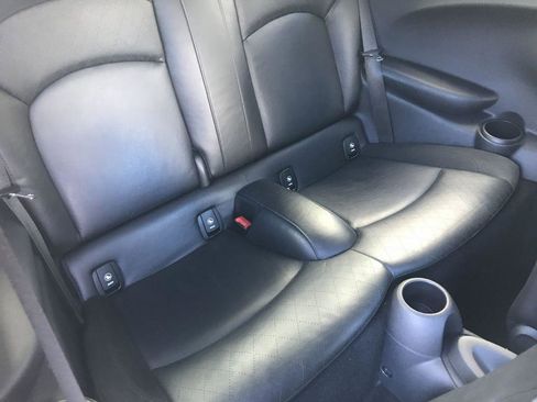 Used 2014 MINI Cooper 2-Door Hardtop image 11