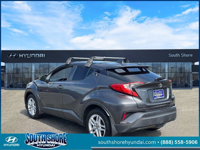 Used 2021 Toyota C-HR LE FWD image 8