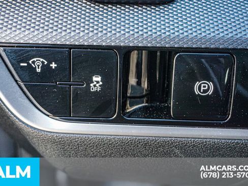 Used 2024 Kia Sportage LX image 43