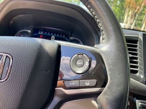 Used 2021 Honda Pilot Touring image 36