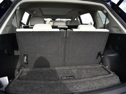 Certified 2023 Volkswagen Tiguan SE w/ Panoramic Sunroof Package image 26