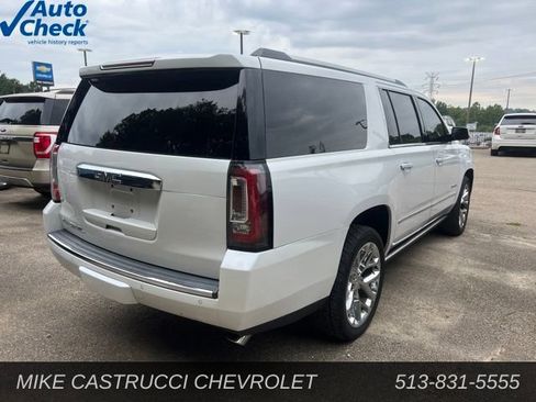 Used 2019 GMC Yukon XL Denali w/ Denali Ultimate Package AWD/4WD image 3