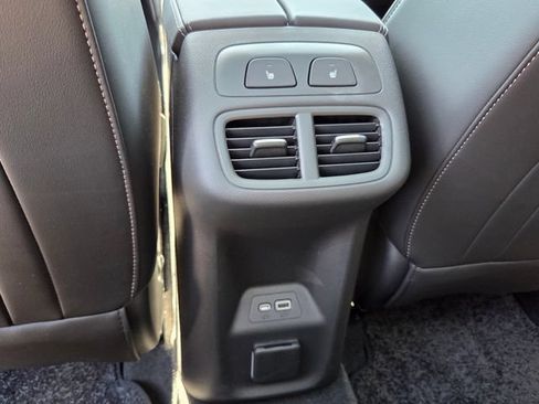 Used 2023 Buick Envision Avenir AWD/4WD image 13