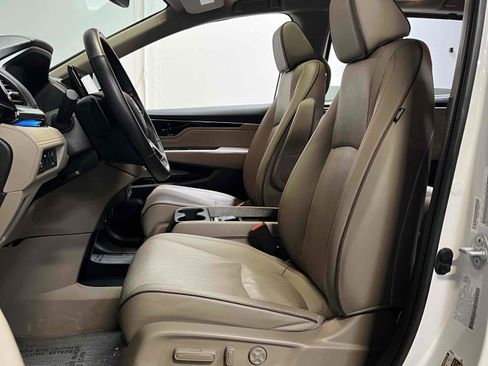 Used 2023 Honda Odyssey Elite image 37