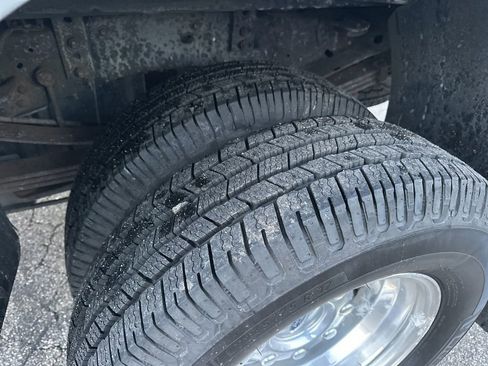 Used 2015 Ford F350 Lariat w/ Lariat Ultimate Package image 34