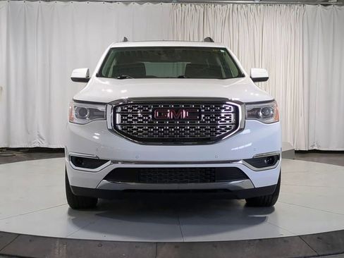 Used 2019 GMC Acadia Denali w/ Technology Package image 3