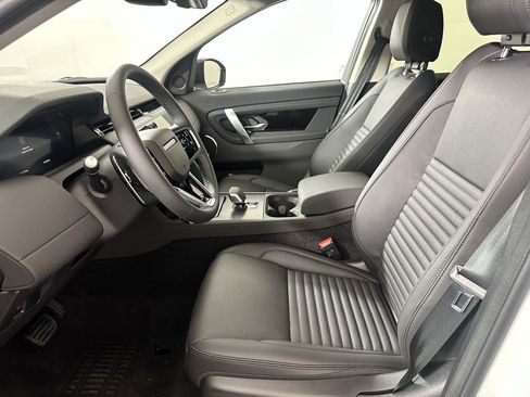 Certified 2025 Land Rover Discovery Sport S image 4