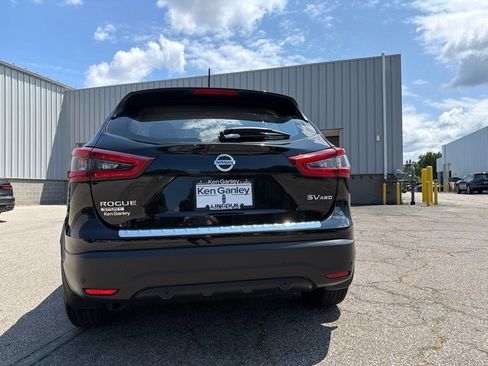 Used 2022 Nissan Rogue Sport SV w/ Technology Package AWD/4WD image 8
