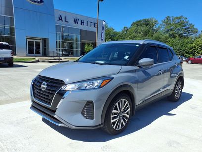 Used 2023 Nissan Kicks SV
