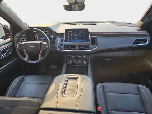 Used 2023 Chevrolet Suburban High Country w/ Premium Package 2 AWD/4WD image 10