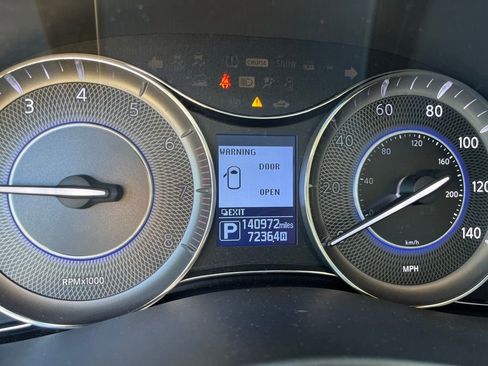 Used 2017 INFINITI QX80 Base image 29