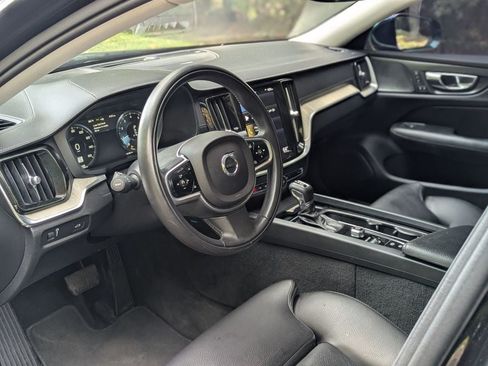 Used 2019 Volvo S60 T5 Inscription FWD image 16