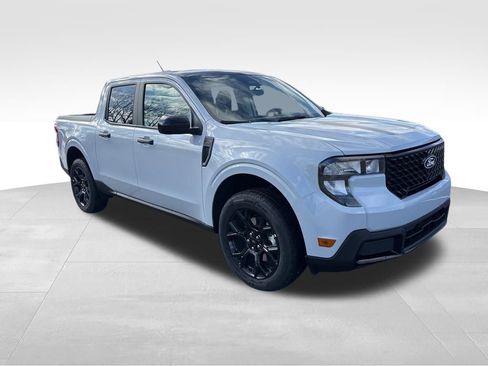 New 2025 Ford Maverick XLT w/ XLT Luxury Package image 7