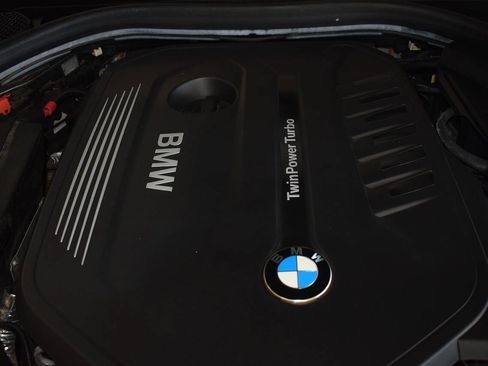Used 2019 BMW 740i RWD image 35