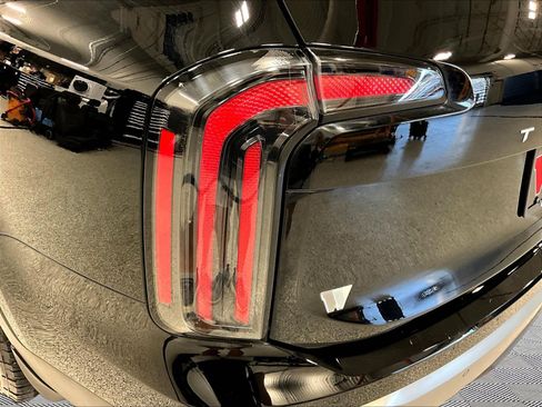 Used 2023 Kia Telluride SX Prestige X-Pro AWD/4WD image 23