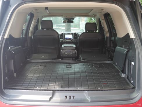 Certified 2020 Ford Expedition Platinum AWD/4WD image 29