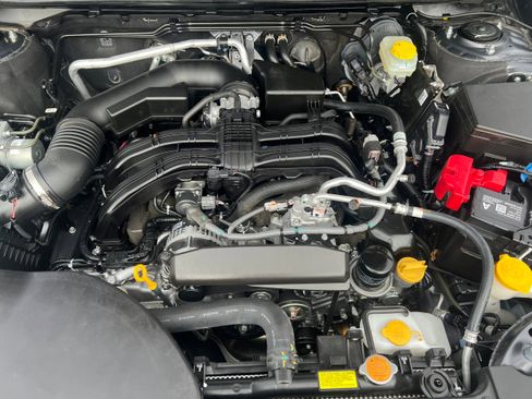 Certified 2025 Subaru Outback Premium w/ Popular Package #1A image 10