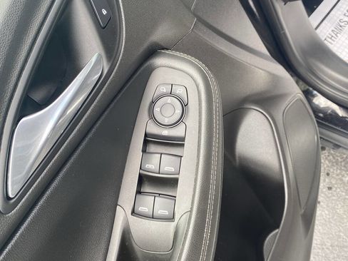 Used 2021 Buick Encore GX Preferred FWD image 7
