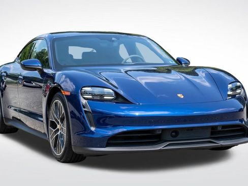 Used 2023 Porsche Taycan RWD image 9