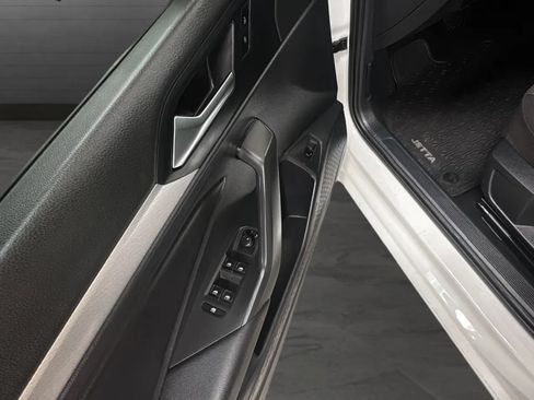 Used 2019 Volkswagen Jetta S FWD image 16
