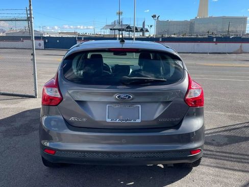 Used 2012 Ford Focus Titanium image 5