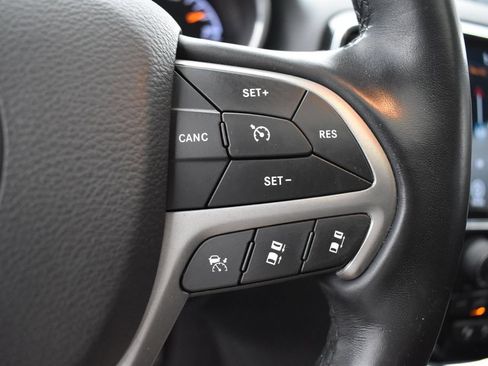 Used 2021 Jeep Grand Cherokee Limited w/ Quick Order Package 28K 80th AWD/4WD image 16